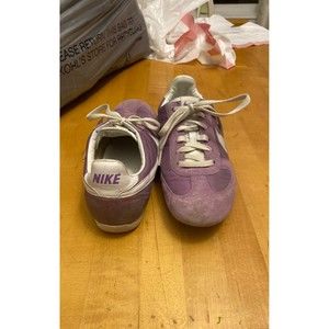VGUC Nike sprint womens purple and white sneakers size 7